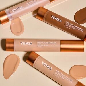 NIB SUPER SERUM SILK NATURAL GLOW HYDRATING PEPTIDE FOUNDATION FOR RADIANT SKIN